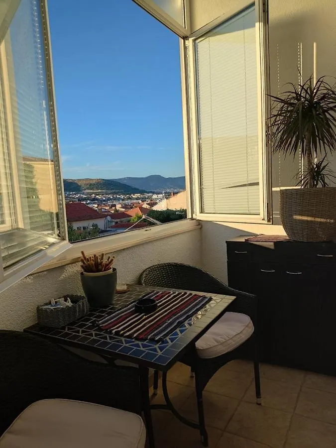 Leona Apartment Trogir